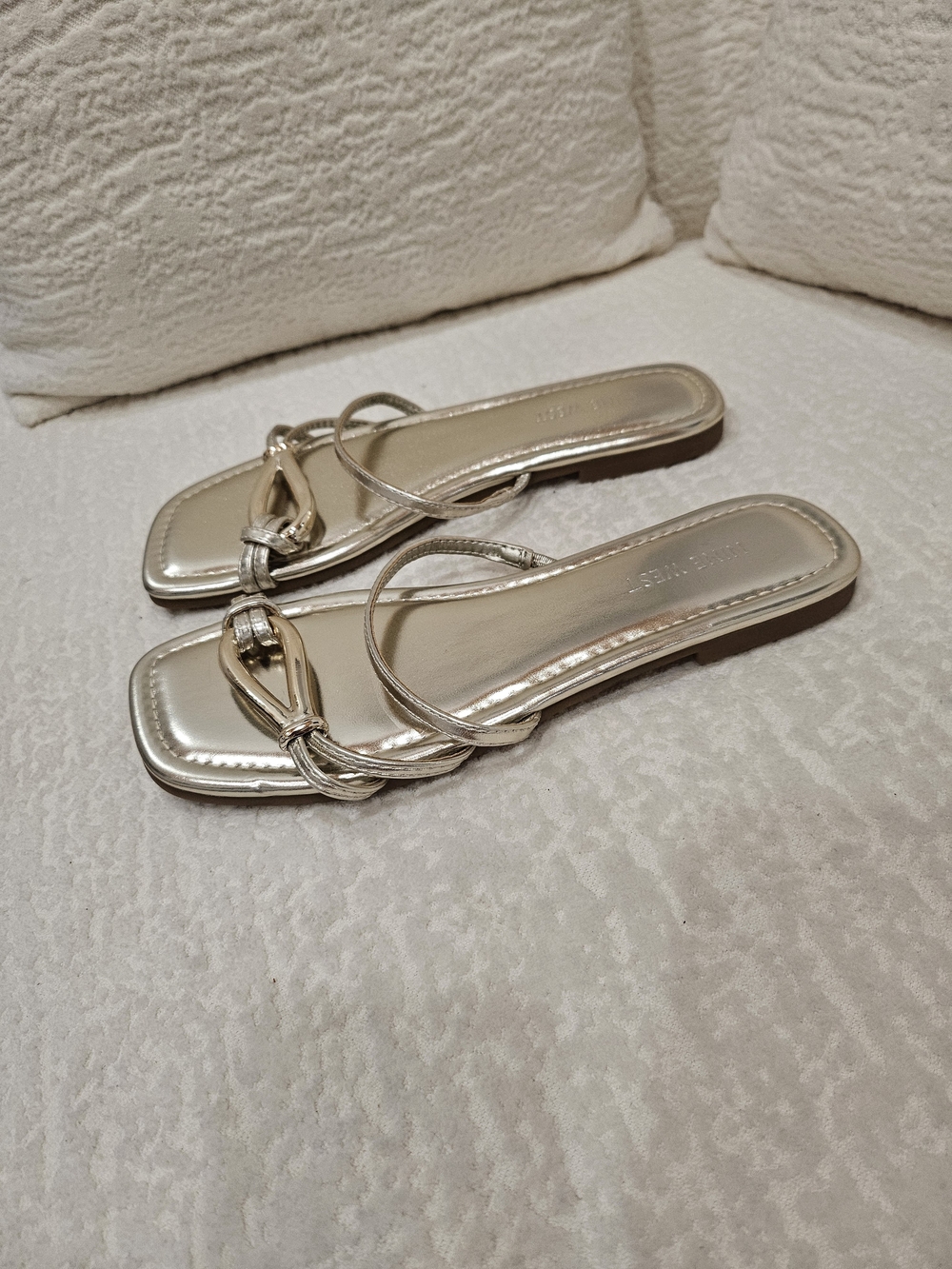 Metallic Silver Women's Slide Sandals - Elegant Strappy Design